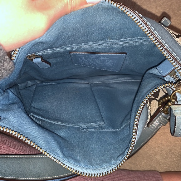 Coach Purse - Picture 7 of 8